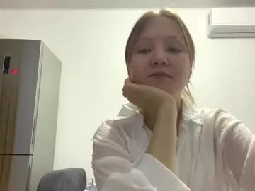 adelaidestuever from Chaturbate