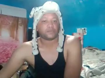 adoniswoody from Chaturbate