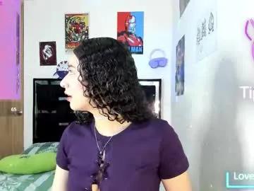 Admire sexy stripper Alice_martinez_ alice_martinez_ from Chaturbate