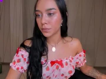 Try cute model Amalia_cruss amalia_cruss from Chaturbate