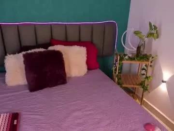 Discover cute performer Ariamoonlight ariamoonlight from Chaturbate