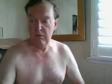 astute008 from Chaturbate