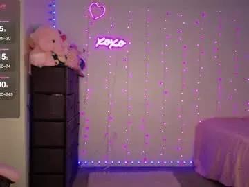 bellamonroee from Chaturbate