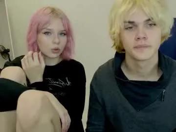 Watch dirty slut Bonnie_and_c1yde bonnie_and_c1yde from Chaturbate