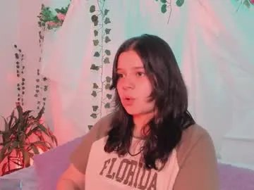 centaurigirls from Chaturbate