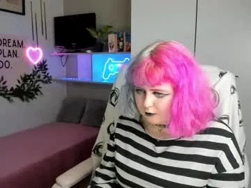 cherrybounce from Chaturbate