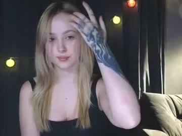 chloe_novel from Chaturbate
