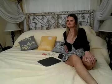 Masturbate to Chaturbate's Cpl_2_thrpl cpl_2_thrpl from Chaturbate