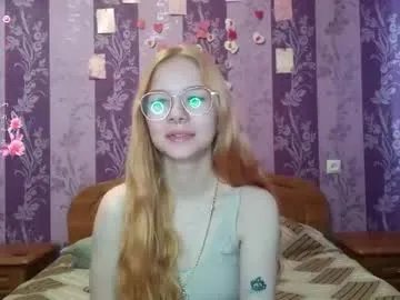 Watch Cucumber_kringe, zie wants to masturbate for you cucumber_kringe from Chaturbate