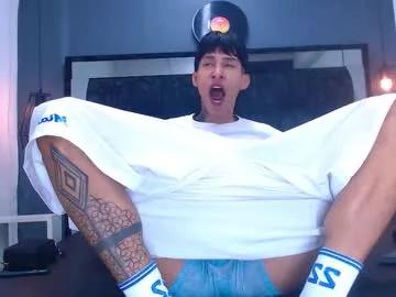 daniel_delux_ from Chaturbate