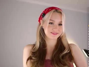 Checkout 18 years old emmiemurray from Chaturbate emmiemurray from Chaturbate