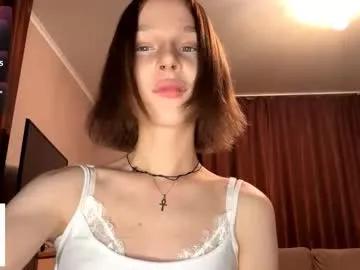 Watch sweet escort Gigikray gigikray from Chaturbate