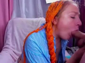 honey_rabbits from Chaturbate