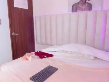 isabella_crofts from Chaturbate