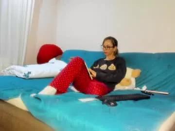 issabelle_69 from Chaturbate is Freechat