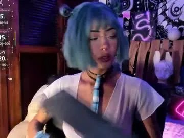 ivybank from Chaturbate