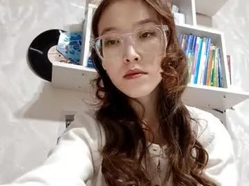 Sexy Johnmerli wants you to fuck her body now johnmerli from Chaturbate