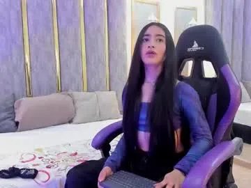 keniavelvet_ from Chaturbate