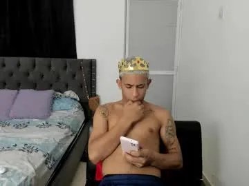 kings_latins from Chaturbate