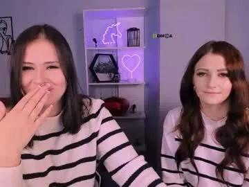 kitty_layy from Chaturbate