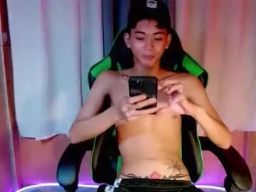 Discover 19 years old leemoreno18 from Chaturbate leemoreno18 from Chaturbate