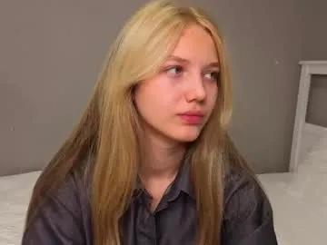 Explore Lil_tasty33, she wants to masturbate for you lil_tasty33 from Chaturbate