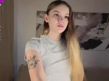 Explore Lovelygracee, she wants to masturbate for you lovelygracee from Chaturbate