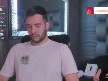 maatt_de_luca from Chaturbate