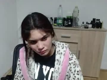 Checkout sexy slut Mallorymyers mallorymyers from Chaturbate