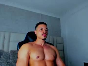 Discover Michael_reinolds, he wants to masturbate for you michael_reinolds from Chaturbate