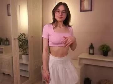 Checkout cute stripper Minimeows minimeows from Chaturbate