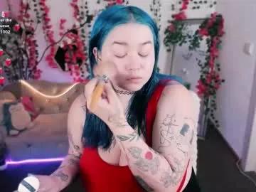 Join sweet camwhore Mira_fyre mira_fyre from Chaturbate