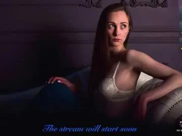 nikki_maks from Chaturbate