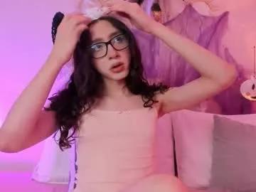 Discover Chaturbate's Prretty_moon_ prretty_moon_ from Chaturbate