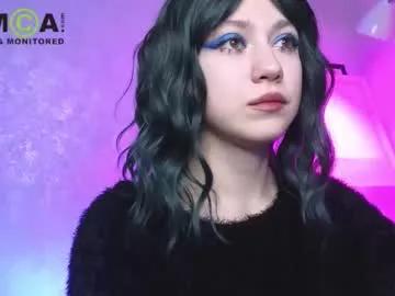 queenofwandss from Chaturbate