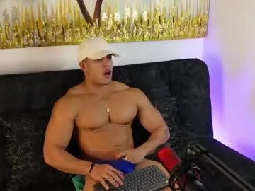 romano_kentt12 from Chaturbate