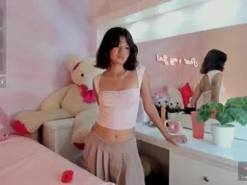 Join sweet slut Sophie_smitt sophie_smitt from Chaturbate