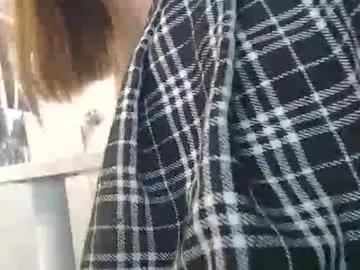 ursweetclassygirl from Chaturbate