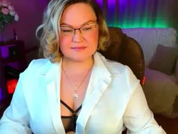 vivien__wet from Chaturbate