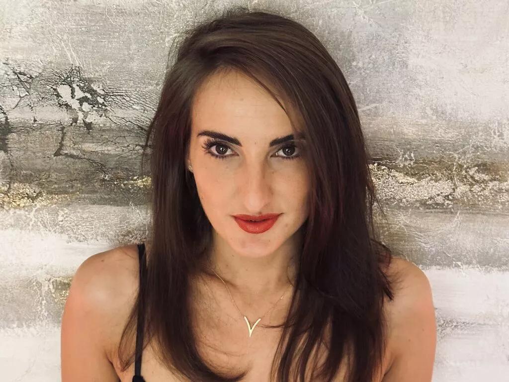 LauraRiccoo from LiveJasmin is Freechat