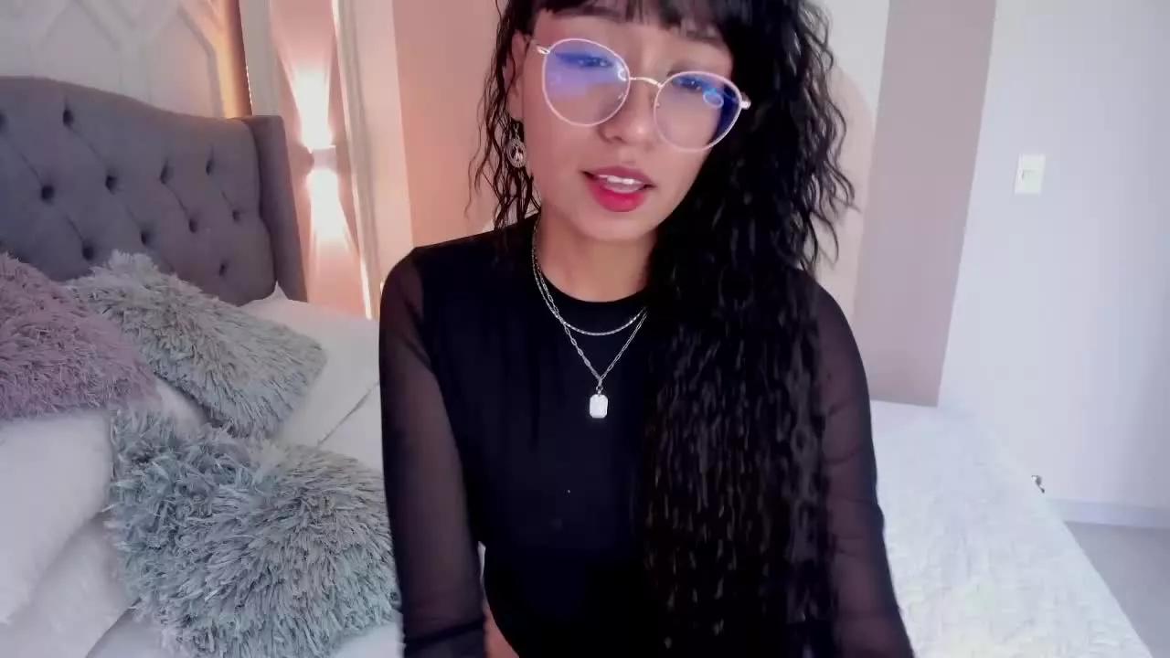 KiaraMoon from Streamray is Freechat
