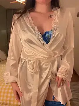 _isadora from StripChat