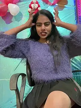 Alisha_Babyy from StripChat