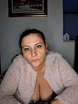 anaaamariaaaa from StripChat