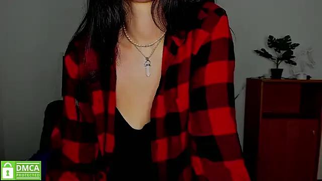Join 23 years old annakillianox from StripChat annakillianox from StripChat