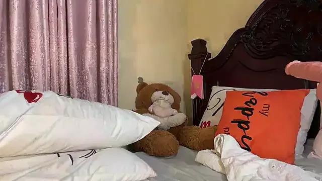 AudreySpanksFuck- from StripChat is Freechat