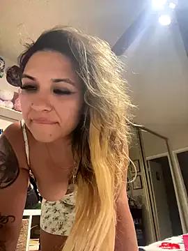 Chicagobabe from StripChat is Freechat