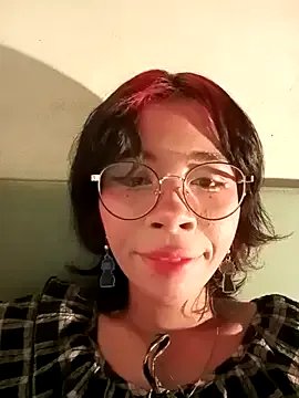 dolliette24 from StripChat