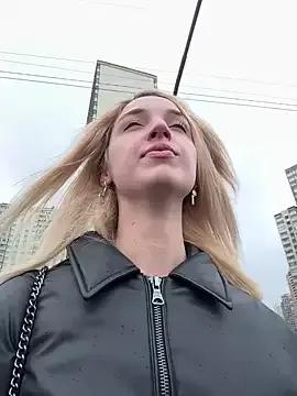 DollyTall from StripChat is Freechat
