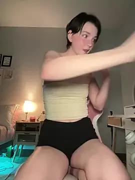 Ella-Blue from StripChat is Freechat